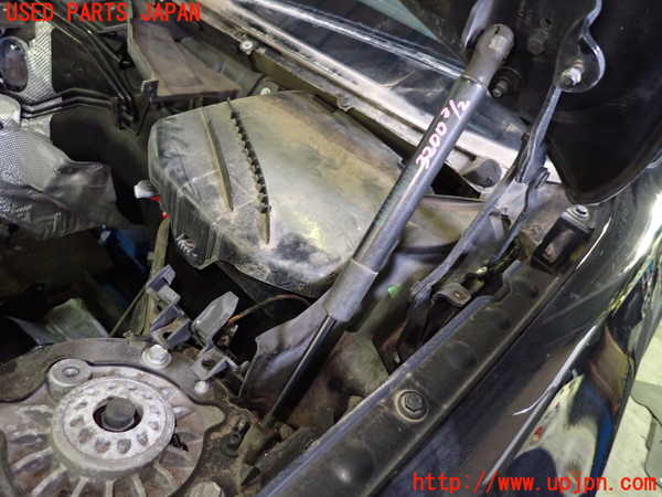1UPJ-32001068]BMW X3(WX30 F25)ボンネットダンパー 中古_m0002.jpg