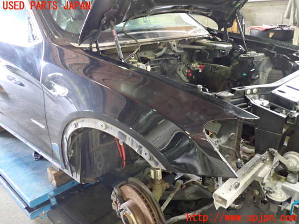 1UPJ-32001080]BMW X3(WX30 F25)右前フェンダー 中古_m0001.jpg