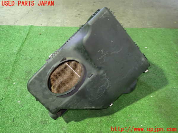1UPJ-32002560]BMW X3(WX30 F25)エアクリーナーボックス 中古_m0002.jpg