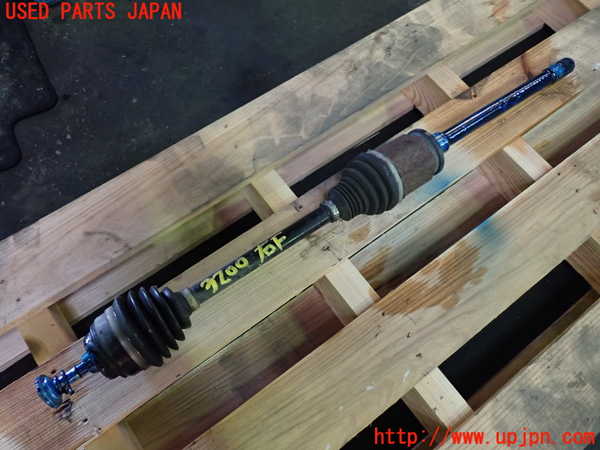 1UPJ-32004010]BMW X3(WX30 F25)右フロントドライブシャフト 中古_m0001.jpg