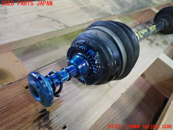 1UPJ-32004010]BMW X3(WX30 F25)右フロントドライブシャフト 中古_m0002.jpg