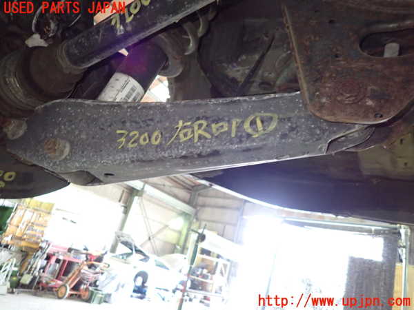 1UPJ-32005200]BMW X3(WX30 F25)右リアロアアーム1 中古_m0001.jpg