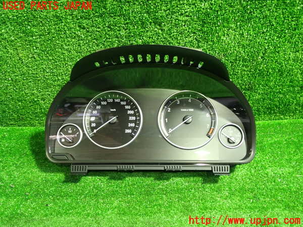 1UPJ-32006170]BMW X3(WX30 F25)スピードメーター 中古_m0001.jpg