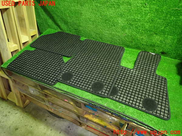1UPJ-32007800]BMW X3(WX30 F25)フロアマット 中古_m0004.jpg