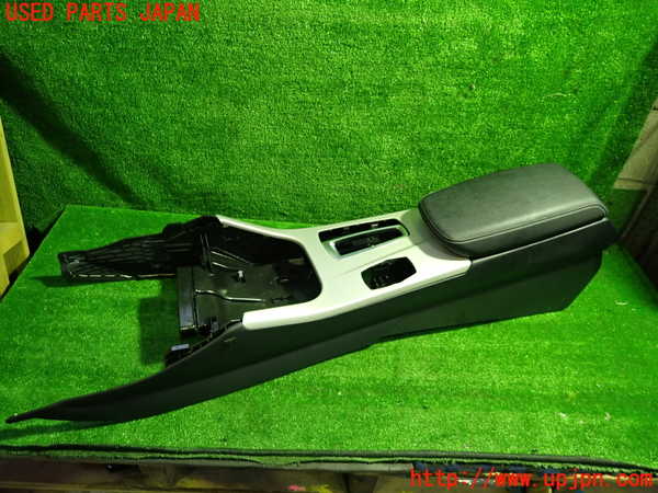 1UPJ-32007540]BMW X3(WX30 F25)センターコンソール 中古_m0004.jpg