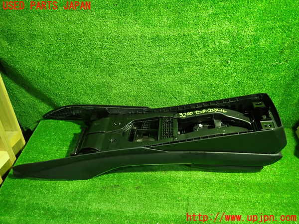 1UPJ-32007540]BMW X3(WX30 F25)センターコンソール 中古_m0005.jpg