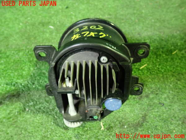 1UPJ-32021182]シビック タイプR(FK8)左フォグ 中古_m0002.jpg