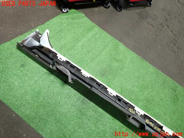 1UPJ-32021390]シビック タイプR(FK8)右サイドステップ 中古_m0005.jpg