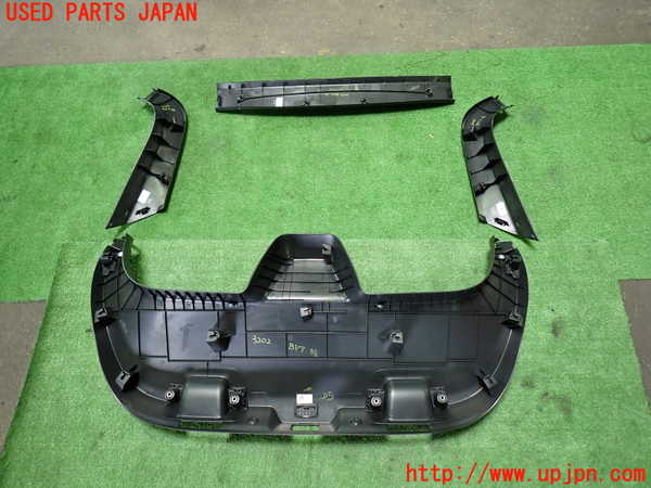 1UPJ-32021578]シビック タイプR(FK8)バックドア内張り 中古_m0004.jpg
