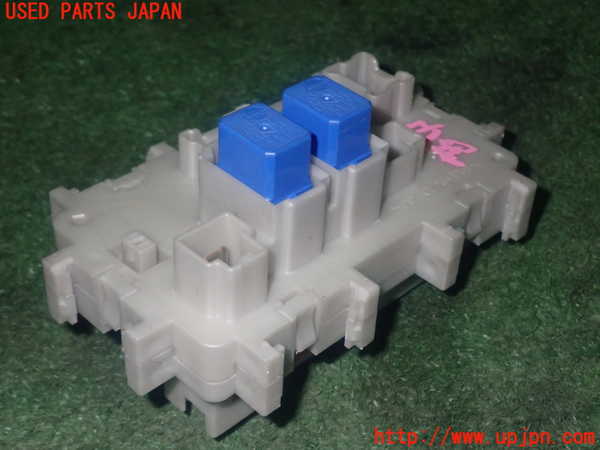 1UPJ-32036742]フェアレディZロードスター(HZ33)ヒューズボックス2 中古_m0002.jpg