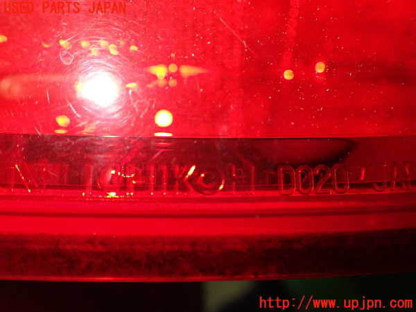 2UPJ-32041530]フェアレディZ(Z33)右テールランプ 中古_m0003.jpg