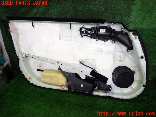 2UPJ-32041234]フェアレディZ(Z33)右ドア内張り 中古_m0004.jpg