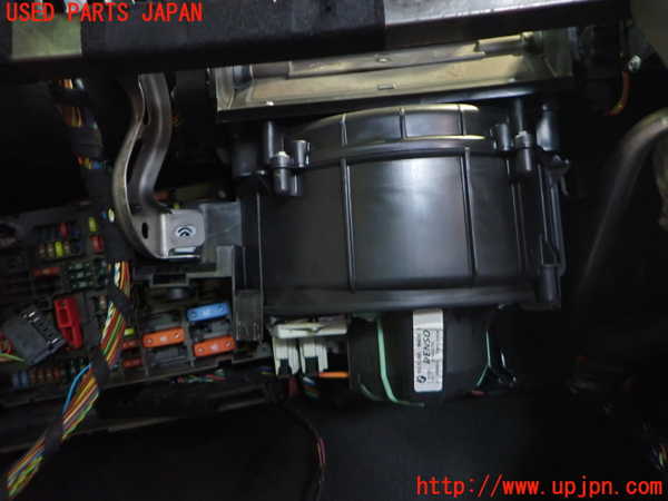 2UPJ-32056081]BMW 335i カブリオレ(WL35)エバポレーター1 中古 (E93)_m0004.jpg