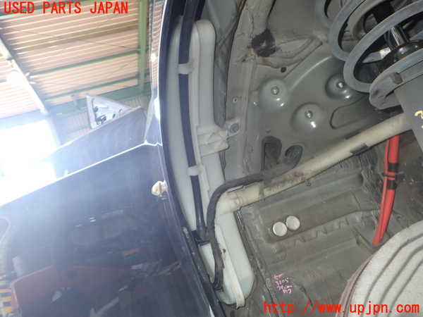 2UPJ-32056791]BMW 335i カブリオレ(WL35)ウォッシャータンク1 中古 (E93)_m0002.jpg