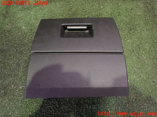 2UPJ-32057841]BMW 335i カブリオレ(WL35)小物入れ1 中古 (E93)_m0001.jpg