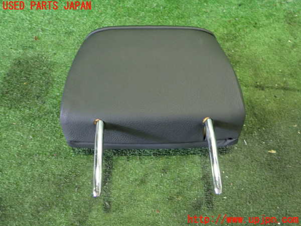 2UPJ-32057180]BMW 335i カブリオレ(WL35)左2列目ヘッドレスト 中古 (E93)_m0002.jpg