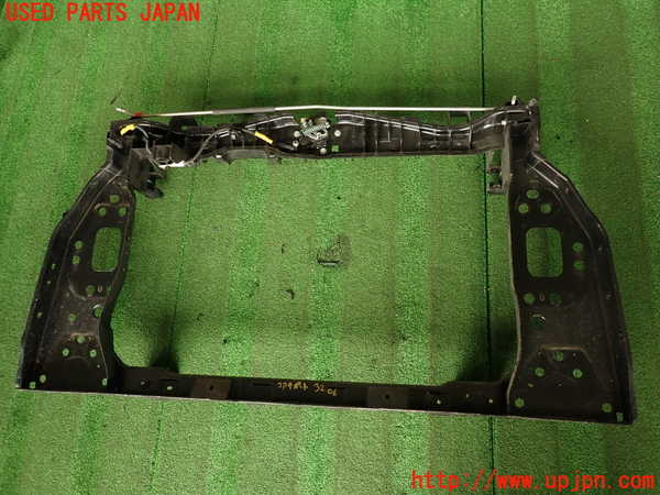 2UPJ-32061041]フィアット・500X(33414)コアサポート 中古_m0003.jpg