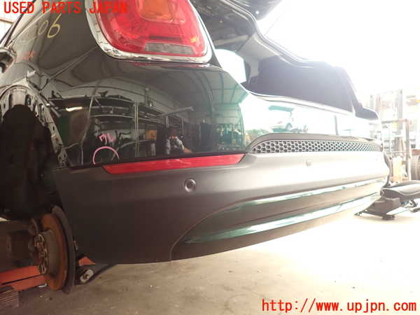 2UPJ-32061610]フィアット・500X(33414)リアバンパー 中古_m0002.jpg