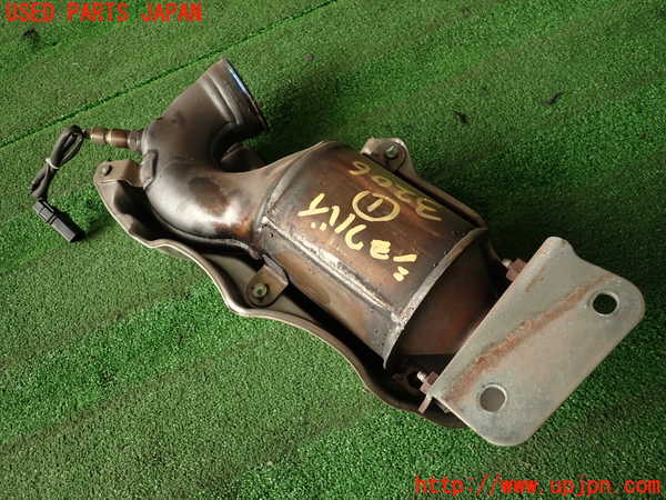 2UPJ-32062661]フィアット・500X(33414)触媒1 中古_m0002.jpg