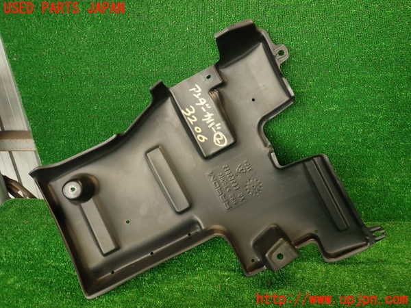 2UPJ-32061722]フィアット・500X(33414)アンダーカバー2 中古_m0003.jpg