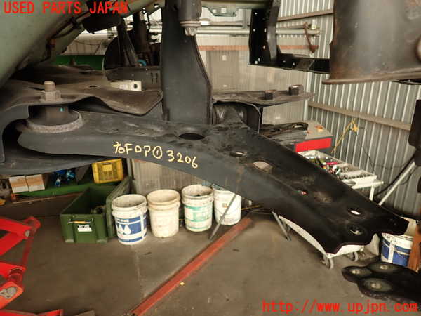 2UPJ-32065176]フィアット・500X(33414)右フロントロアアーム1 中古_m0001.jpg