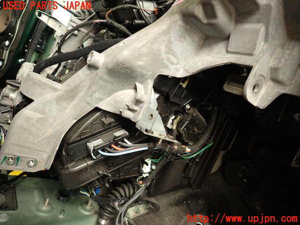 2UPJ-32066081]フィアット・500X(33414)エバポレーター1 中古_m0004.jpg