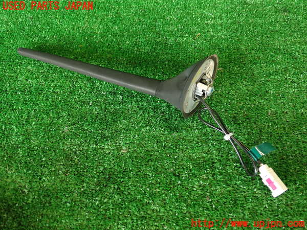 2UPJ-32066550]フィアット・500X(33414)アンテナ 中古_m0001.jpg