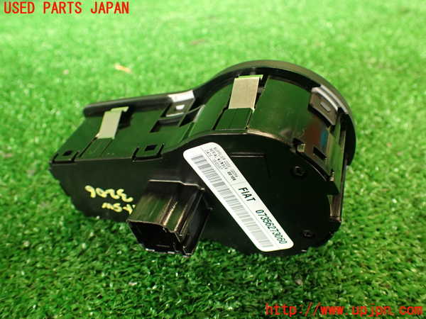 2UPJ-32066285]フィアット・500X(33414)ライトスイッチ 中古_m0003.jpg