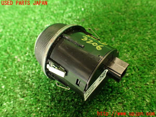 2UPJ-32066306]フィアット・500X(33414)スイッチ1 (ドライブムードセレクター) 中古_m0003.jpg