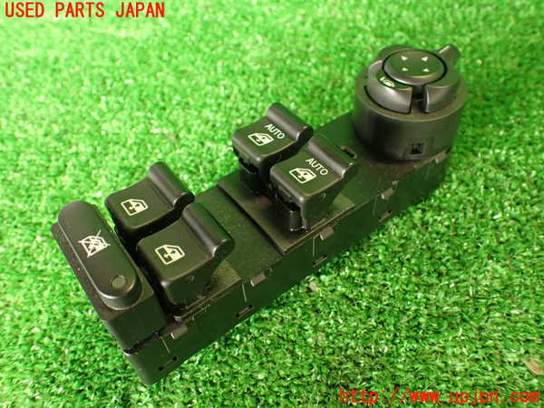 2UPJ-32066240]フィアット・500X(33414)右前パワーウィンドウスイッチ 中古_m0001.jpg
