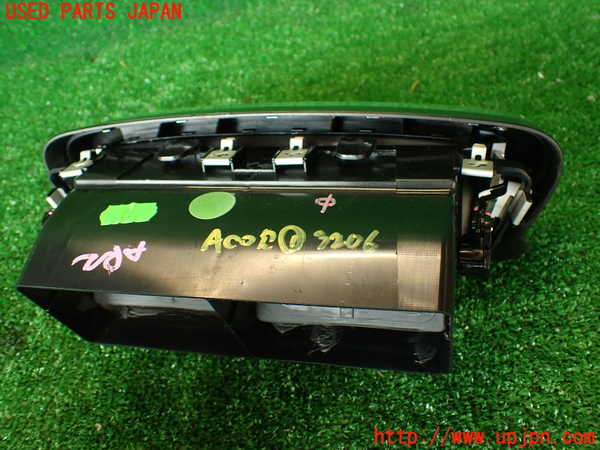 2UPJ-32067526]フィアット・500X(33414)エアコン吹き出し口1 (真中) 中古_m0004.jpg