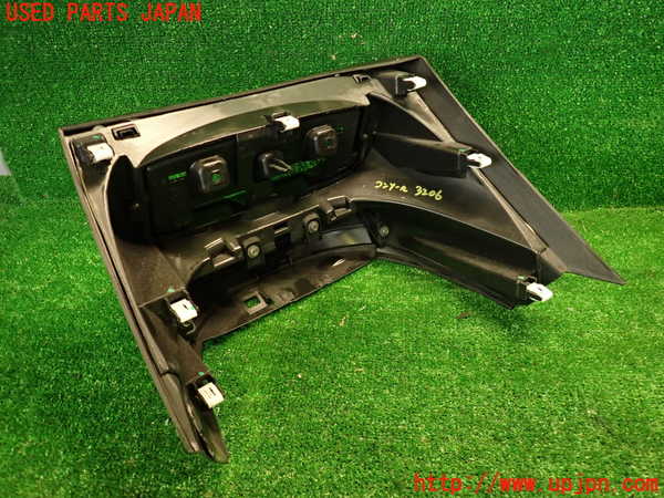 2UPJ-32067549]フィアット・500X(33414)コンソール 中古_m0005.jpg