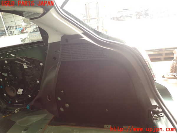 2UPJ-32067675]フィアット・500X(33414)右リアピラートリム 中古_m0001.jpg