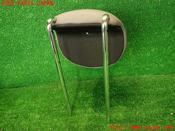 2UPJ-32067150]フィアット・500X(33414)右2列目ヘッドレスト 中古_m0003.jpg