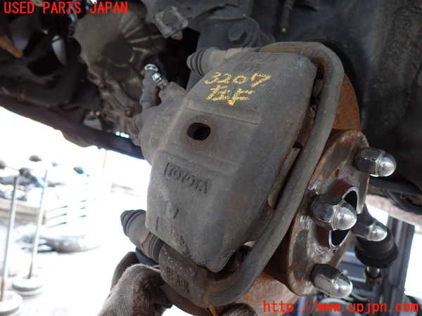 2UPJ-32074085]カローラ レビン(AE91)左フロントキャリパー 中古_m0001.jpg