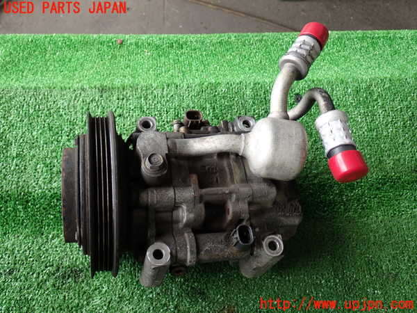 2UPJ-32076025]カローラ レビン(AE91)エアコンコンプレッサー 中古_m0001.jpg
