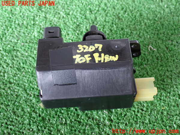 2UPJ-32076240]カローラ レビン(AE91)右パワーウィンドウスイッチ 中古_m0002.jpg