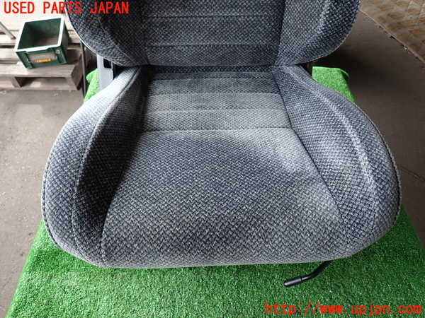 5UPJ-32077035]カローラ レビン(AE91)運転席シート 中古_m0002.jpg