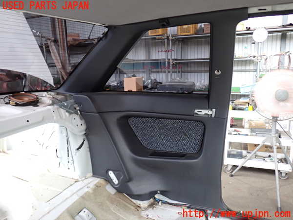 2UPJ-32077680]カローラ レビン(AE91)左リアピラートリム 中古_m0001.jpg