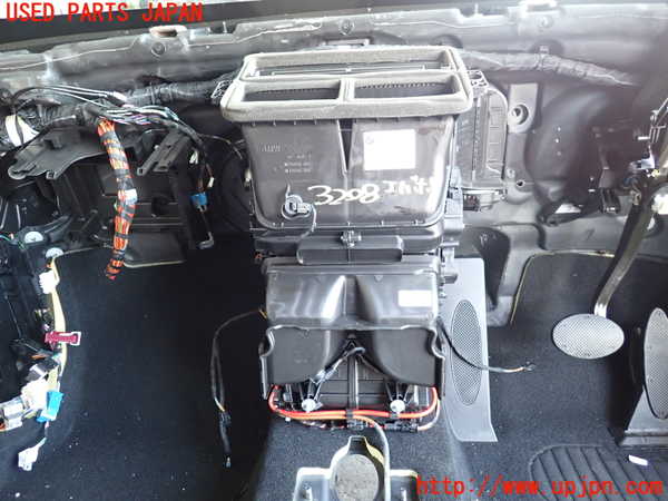 2UPJ-32086081]BMW ミニ(MINI)クーパーSD(XN20M)(F56)エバポレーター1 中古_m0001.jpg