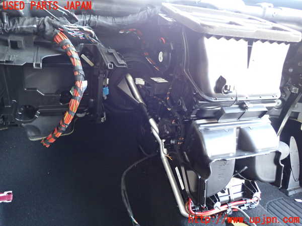 2UPJ-32086081]BMW ミニ(MINI)クーパーSD(XN20M)(F56)エバポレーター1 中古_m0003.jpg