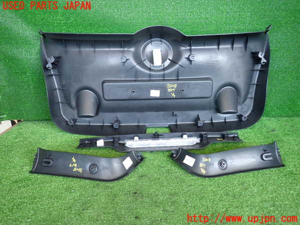 2UPJ-32081578]BMW ミニ(MINI)クーパーSD(XN20M)(F56)バックドア内張り 中古_m0004.jpg