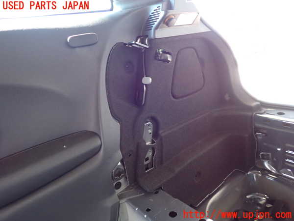 2UPJ-32087675]BMW ミニ(MINI)クーパーSD(XN20M)(F56)右リアピラートリム 中古_m0005.jpg