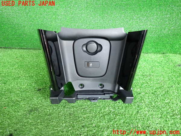 2UPJ-32087692]BMW ミニ(MINI)クーパーSD(XN20M)(F56)内装トリム類2 中古_m0001.jpg