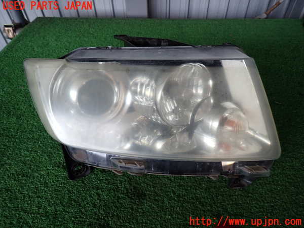 2UPJ-32091130]ジープ・グランドチェロキー(WK36A)右ヘッドライト HID 中古_m0001.jpg