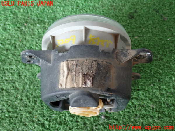 2UPJ-32091182]ジープ・グランドチェロキー(WK36A)左フォグ 中古_m0002.jpg