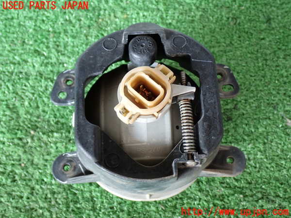 2UPJ-32091182]ジープ・グランドチェロキー(WK36A)左フォグ 中古_m0003.jpg