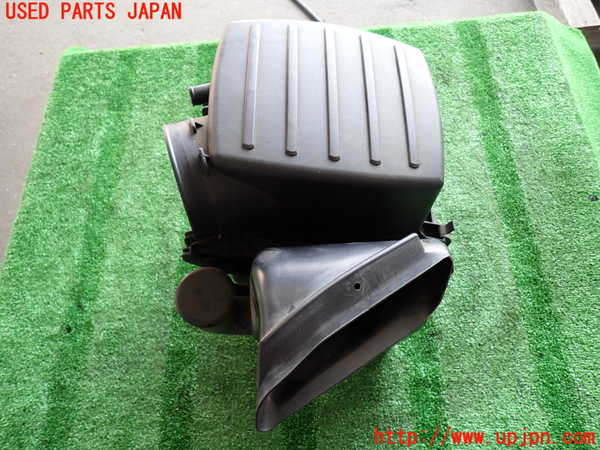2UPJ-32092560]ジープ・グランドチェロキー(WK36A)エアクリーナーボックス 中古_m0001.jpg