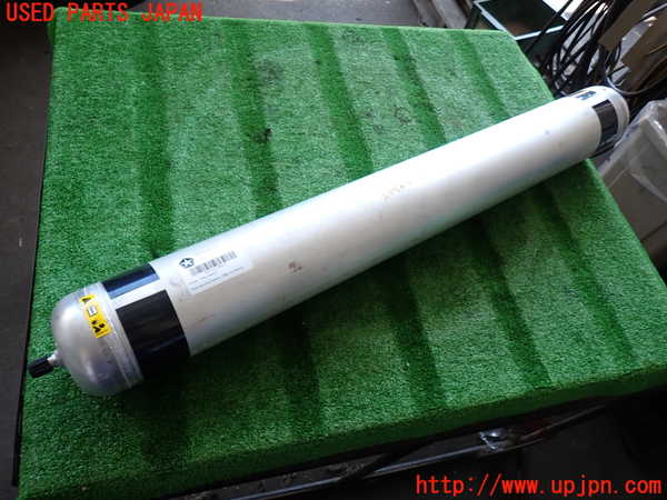 2UPJ-32095530]ジープ・グランドチェロキー(WK36A)エアサスタンク 中古_m0001.jpg