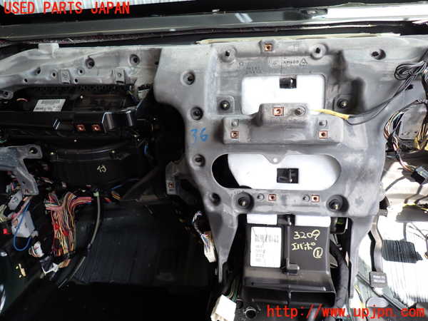 2UPJ-32096081]ジープ・グランドチェロキー(WK36A)エバポレーター1 中古_m0001.jpg